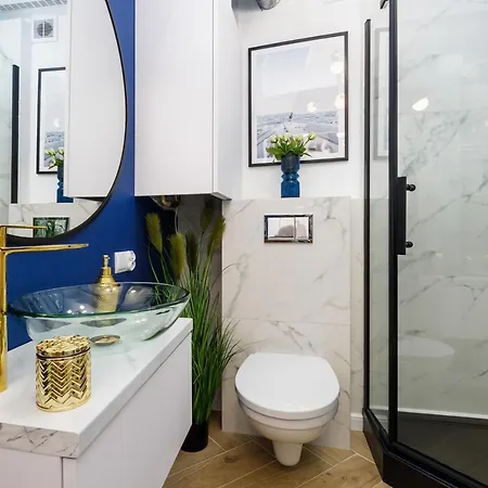 Blue 6 Апартаменты *