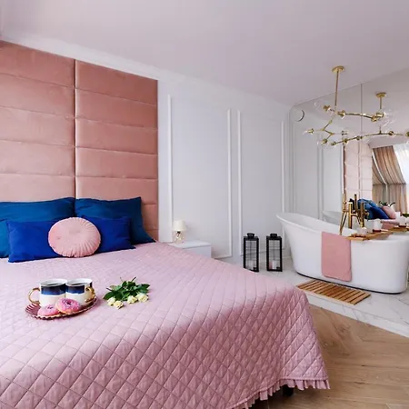 Апартаменты Blue 6 Ольштын